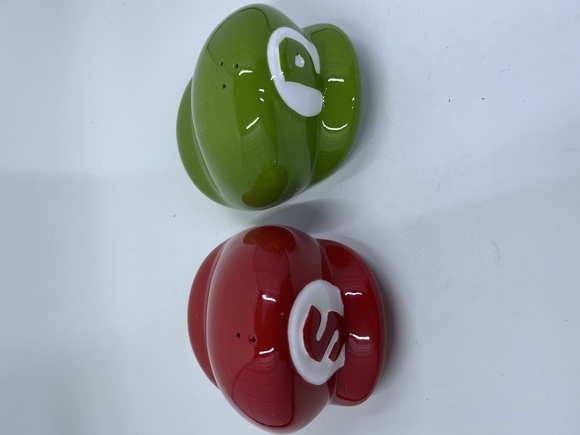 NIB Mario Brothers S&P Super Shakers - Picture 4 of 8